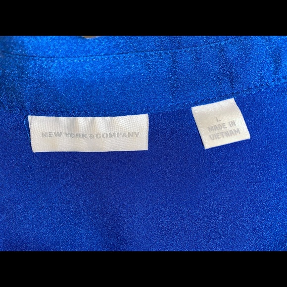 COPY - New York & Company Blouse - Picture 3 of 3